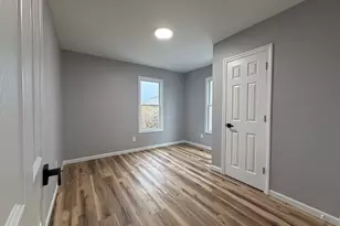 228 Holly St, Bridgeport, CT 06607 - Photo 9