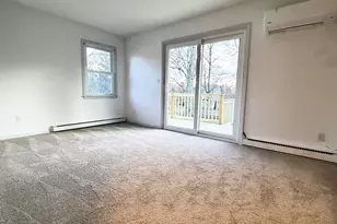 105 Burwood Ave, Stamford, CT 06902 - Photo 5