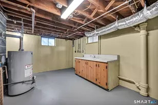 32 Silver St, Meriden, CT 06450 - Photo 25