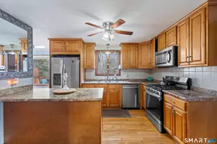 301 Bushy Hill Rd, Simsbury, CT 06070 - Photo 13