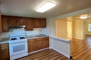 6 Pleasant St, Norwalk, CT 06855 - Photo 3