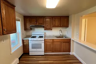 6 Pleasant St, Norwalk, CT 06855 - Photo 5