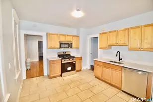 994 Campbell Ave, West Haven, CT 06516 - Photo 7