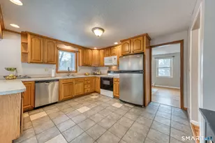 87 Hilltop Rd, Windsor, CT 06095 - Photo 13