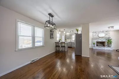 5 Briarwood Lane, Branford, CT 06405 - Photo 9