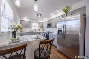 5 Briarwood Ln, Branford, CT 06405 - Photo 5