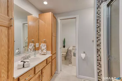 811 Village Road #811, Southington, CT 06489 - Photo 15