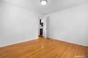 30 Clark St, Ansonia, CT 06401 - Photo 19