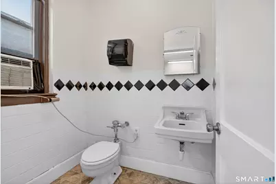 671 Naugatuck Avenue, Milford, CT 06461 - Photo 17