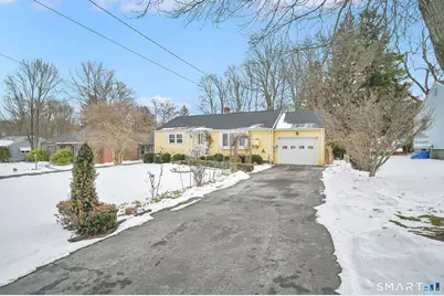 72 Concord Circle, Wethersfield, CT 06109 - Photo 3