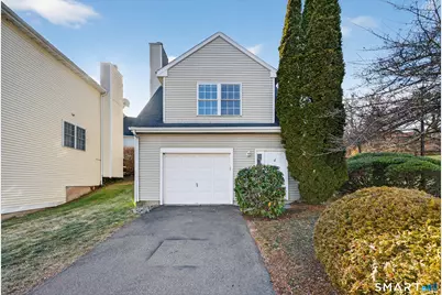 2390 State Street #L17C, Hamden, CT 06517 - Photo 1