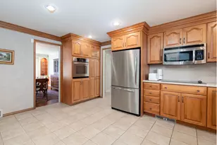 117 Crest Rd, Middlebury, CT 06762 - Photo 11