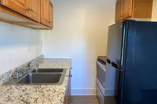 26 Prospect St, New London, CT 06320 - Photo 7