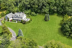 2 Longwood Dr, Redding, CT 06896 - Photo 17