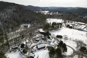 25 Fowler St, Salisbury, CT 06068 - Photo 31