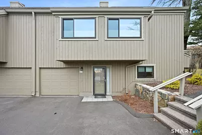 446 Hammerstone Lane #B, Stratford, CT 06614 - Photo 3
