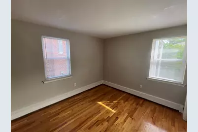 20 Clermont St Avenue #Apt 4, Hartford, CT 06106 - Photo 11