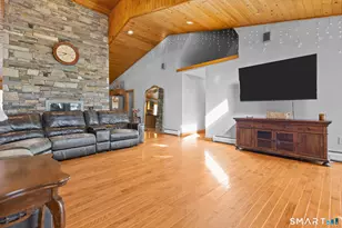 679 Bailey Hill Rd, Killingly, CT 06241 - Photo 7