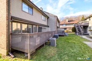 2437 Bedford St, Stamford, CT 06905 - Photo 13