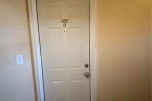 285 Waterview Ave, Bridgeport, CT 06608 - Photo 3