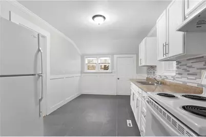 393 Huntington Street, New Haven, CT 06511 - Photo 7