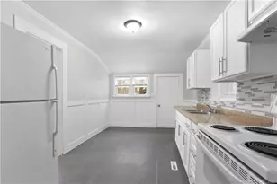 393 Huntington St, New Haven, CT 06511 - Photo 7