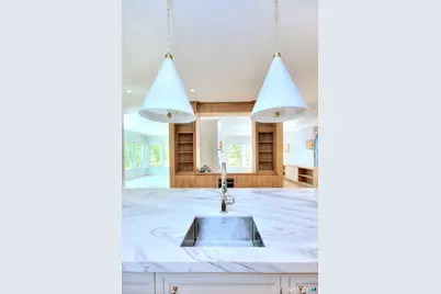 10 Mary Jane Lane, Westport, CT 06880 - Photo 3