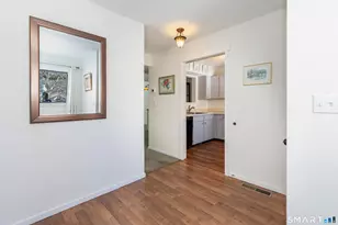 9 Highpoint Ct, Woodbury, CT 06798 - Photo 5