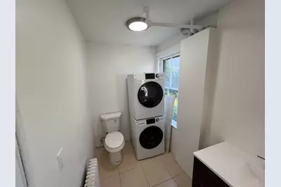 131 Montowese Street #B, Branford, CT 06405 - Photo 9