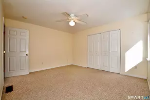 228 Castlewood Dr, Bloomfield, CT 06002 - Photo 31