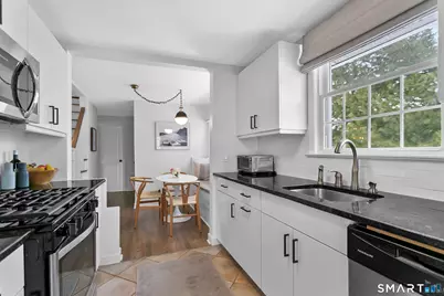 121 Alden Street, Fairfield, CT 06824 - Photo 11