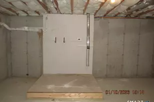 43 Warm Earth Rd, Naugatuck, CT 06770 - Photo 19