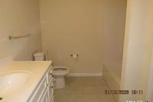 43 Warm Earth Rd, Naugatuck, CT 06770 - Photo 7