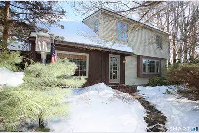 28 Tracy Drive, Vernon, CT 06066 - Photo 1