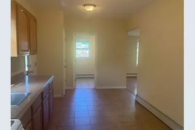 21 Cooley Avenue #2, Middletown, CT 06457 - Photo 5