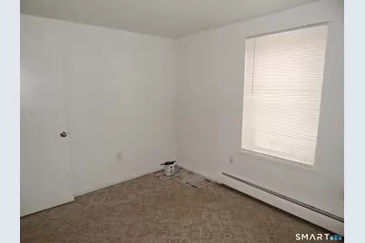76 Van Block Avenue #6-A, Hartford, CT 06106 - Photo 7