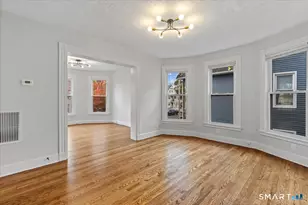 36 Maple St, New Haven, CT 06511 - Photo 5