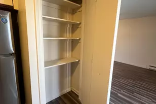 195 Burgundy Hill Ln, Middletown, CT 06457 - Photo 5