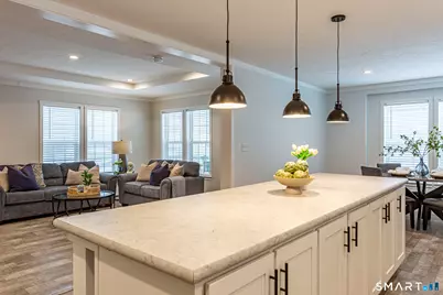 67 Middle Road, Enfield, CT 06082 - Photo 13