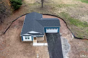 67 Middle Rd, Enfield, CT 06082 - Photo 31
