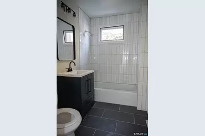 20 Roosevelt Street, Manchester, CT 06040 - Photo 15