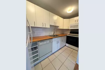 66 Mohawk Trail #66, Guilford, CT 06437 - Photo 5