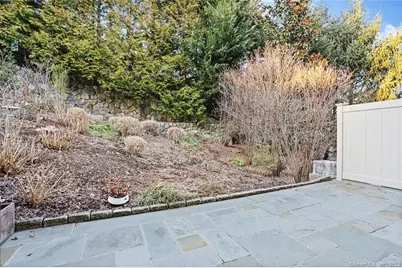 177 Railroad Avenue #C, Greenwich, CT 06830 - Photo 37