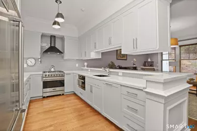 177 Railroad Avenue #C, Greenwich, CT 06830 - Photo 13