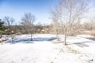 565 Newfield St, Middletown, CT 06457 - Photo 3