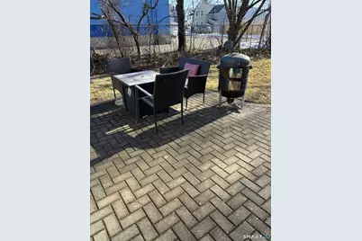 82 Maple Street, Manchester, CT 06040 - Photo 23