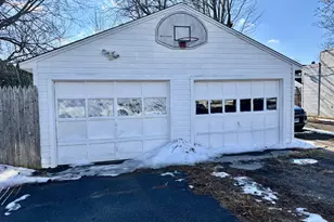 82 Maple St, Manchester, CT 06040 - Photo 25