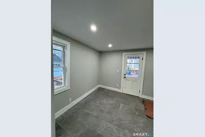 130 Roydon Road, New Haven, CT 06511 - Photo 13