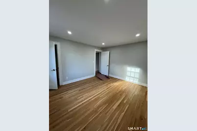 130 Roydon Road, New Haven, CT 06511 - Photo 23