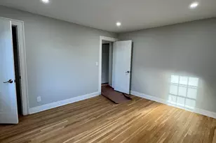 130 Roydon Rd, New Haven, CT 06511 - Photo 23